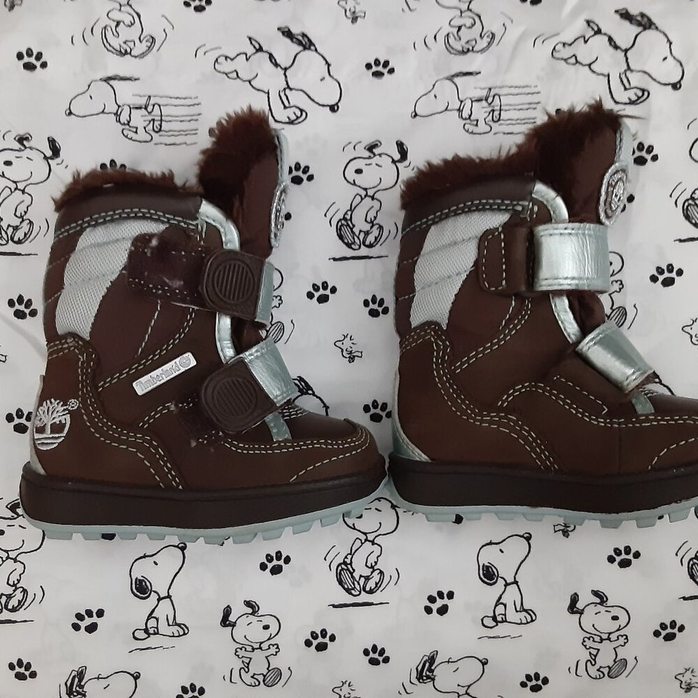 Timberland baby infant outdoor winter snow boots silver brown hook and loop